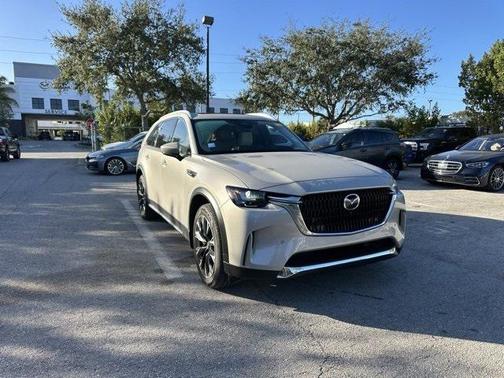 2025 Mazda CX-90 PHEV Premium Plus