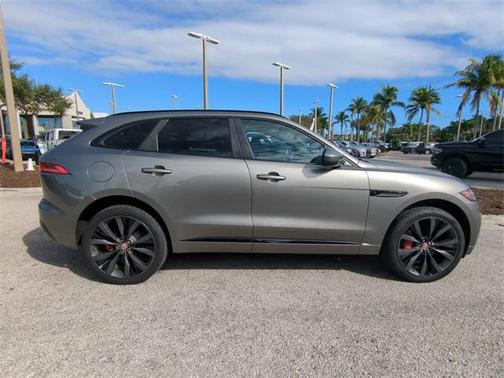 2019 Jaguar F-PACE S