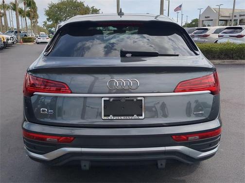 2021 Audi Q5 45 Premium Plus