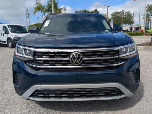 2022 Volkswagen Atlas 3.6L SE w/Technology
