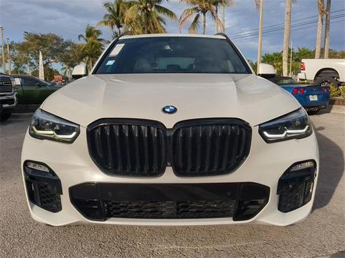2021 BMW X5 M50i