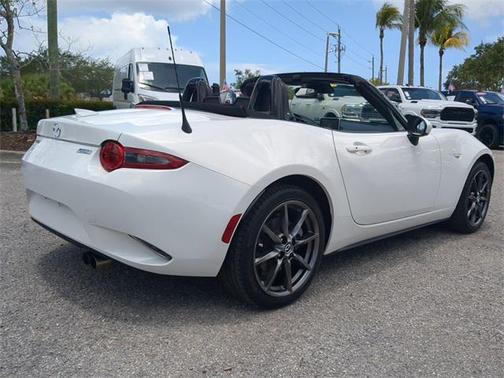 2016 Mazda MX-5 Miata Grand Touring