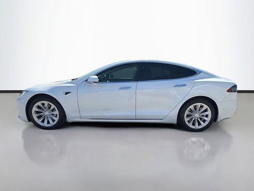 2016 Tesla Model S 90D