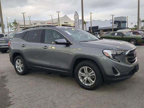 2020 GMC Terrain SLE