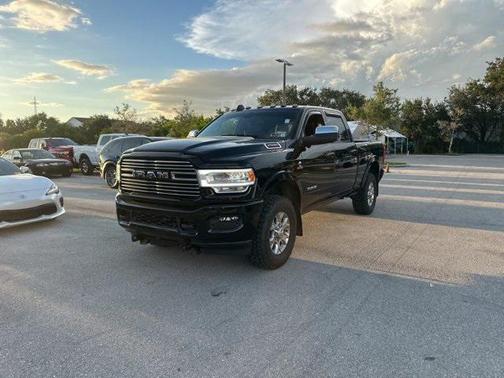 2021 RAM 2500 Laramie Crew Cab 4x4 6'4' Box
