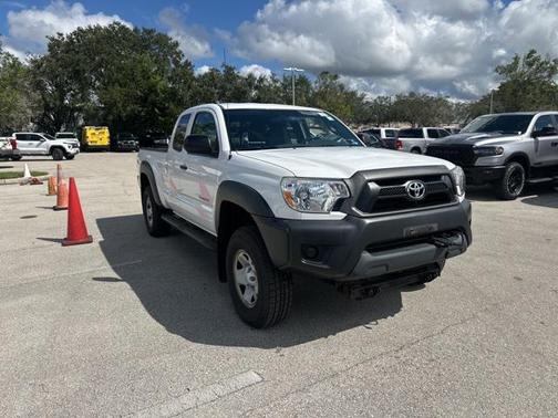 2014 Toyota Tacoma Base