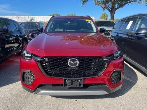 2025 Mazda CX-70 PHEV Premium Package