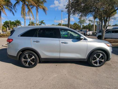 2017 Kia Sorento EX