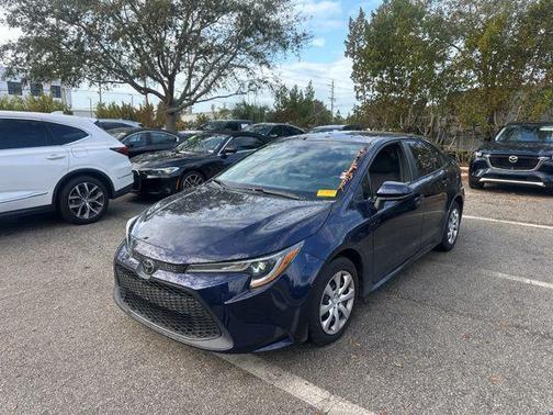 2022 Toyota Corolla LE