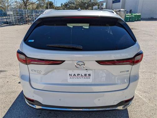 2025 Mazda CX-90 PHEV Premium Plus