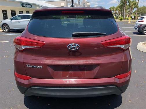 2017 Hyundai TUCSON SE