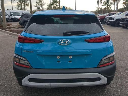 2022 Hyundai KONA SE