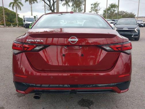 2025 Nissan Sentra SR