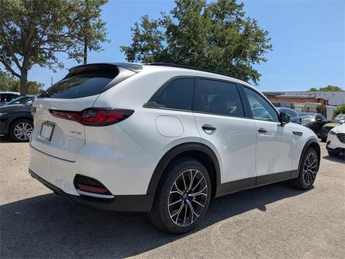 2025 Mazda CX-70 PHEV Premium Plus Package