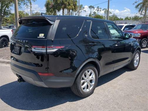 2018 Land Rover Discovery SE