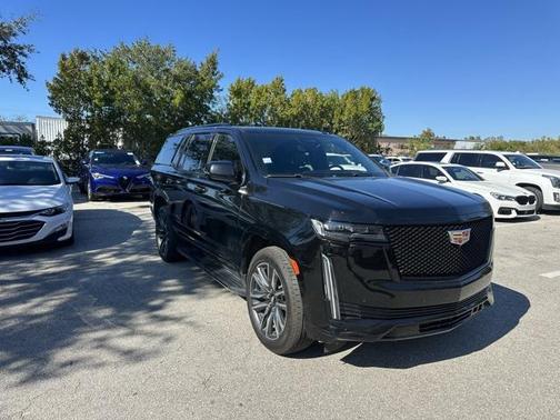 2023 Cadillac Escalade Sport