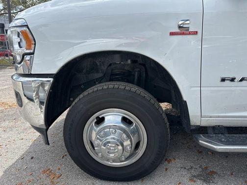 2024 RAM 3500 Big Horn Crew Cab 4x4 8' Box