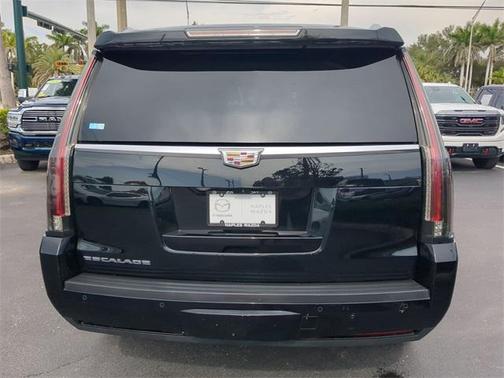 2017 Cadillac Escalade Premium Luxury