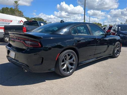 2019 Dodge Charger R/T