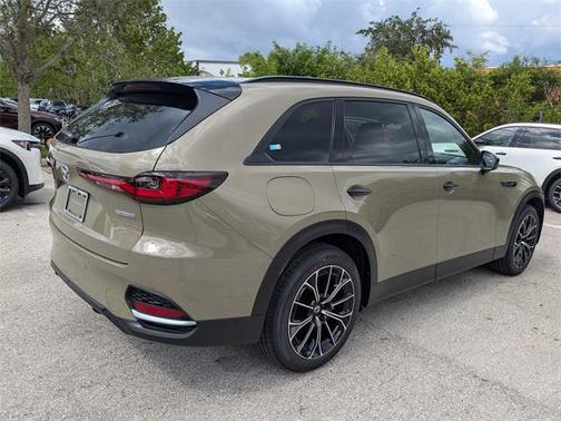 2025 Mazda CX-70 PHEV Premium Package