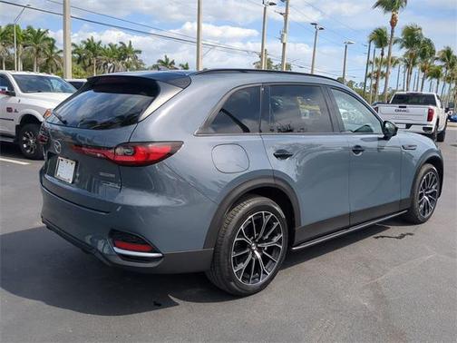 2025 Mazda CX-70 PHEV Premium Plus Package