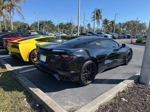 2023 Chevrolet Corvette Stingray w/2LT