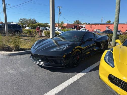 2023 Chevrolet Corvette Stingray w/2LT