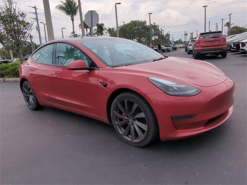 2023 Tesla Model 3 Performance