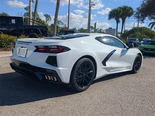 2026 Chevrolet Corvette Stingray w/1LT