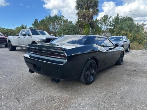 2008 Dodge Challenger SRT8