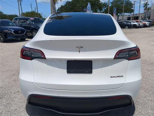 2022 Tesla Model Y Performance Dual Motor All-Wheel Drive