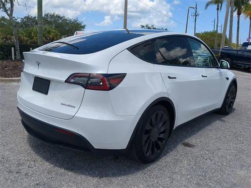2022 Tesla Model Y Performance Dual Motor All-Wheel Drive