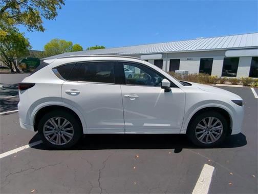 2022 Mazda CX-5 Signature