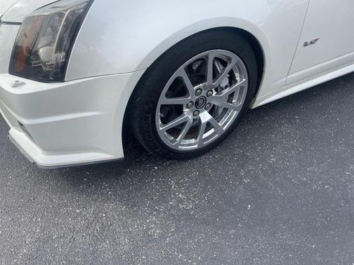 2013 Cadillac CTS-V Base