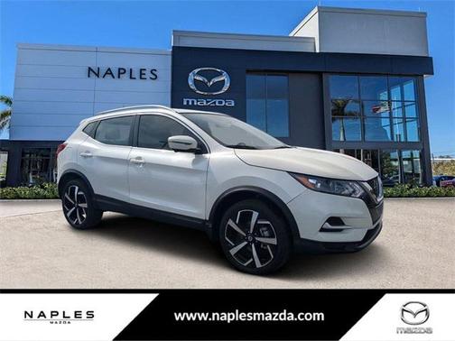 2022 Nissan Rogue Sport SL