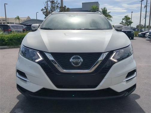 2022 Nissan Rogue Sport SL