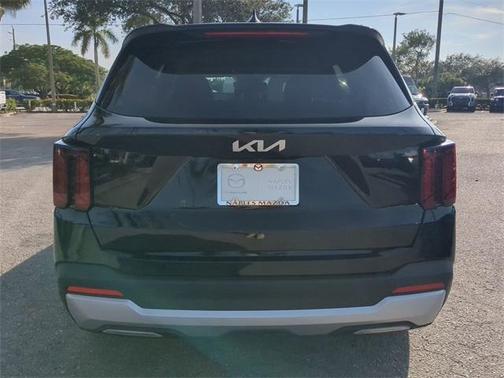 2024 Kia Sorento LX