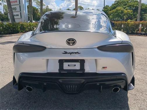 2022 Toyota GR Supra 2.0