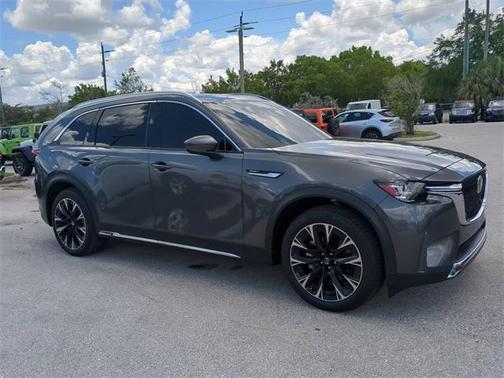 2024 Mazda CX-90 PHEV Premium Plus