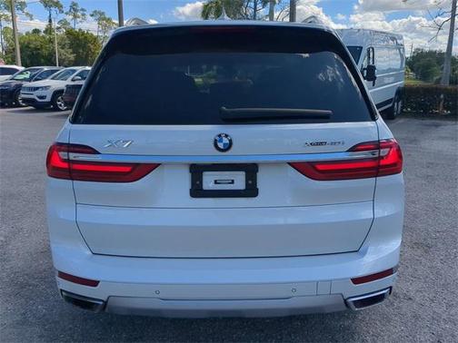 2022 BMW X7 xDrive40i