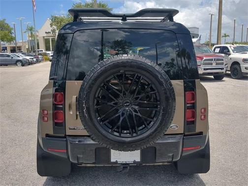 2020 Land Rover Defender 110 First Edition