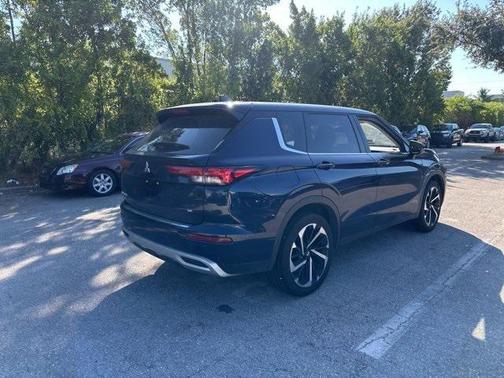 2024 Mitsubishi Outlander SE 2.5 2WD