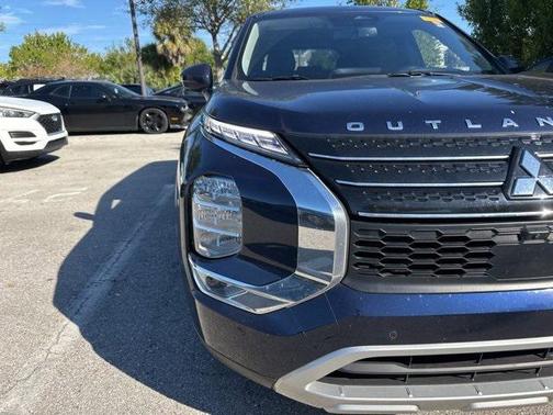 2024 Mitsubishi Outlander SE 2.5 2WD