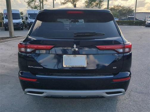 2024 Mitsubishi Outlander SE 2.5 2WD