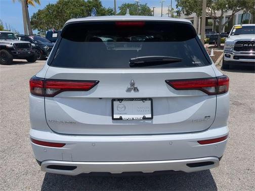2025 Mitsubishi Outlander PHEV SE Ralliart
