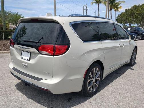 2020 Chrysler Pacifica Limited