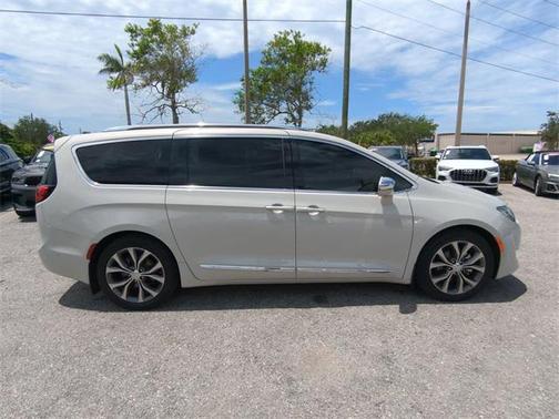 2020 Chrysler Pacifica Limited
