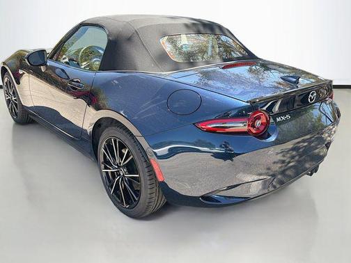 Deep Crystal Blue Mica 2026 Mazda MX-5 Miata Grand Touring