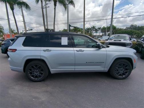 2024 Jeep Grand Cherokee L Summit Reserve
