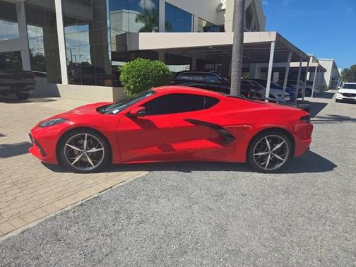 2021 Chevrolet Corvette Stingray w/1LT